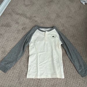 NWOT Carters Toddler Boys Long Sleeve Shirt